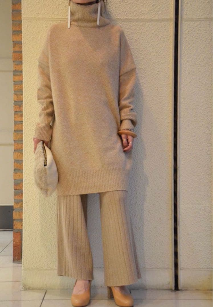 極美品❤️ティッカ ticca タートルネックニットワンピース　グレー　チュニック