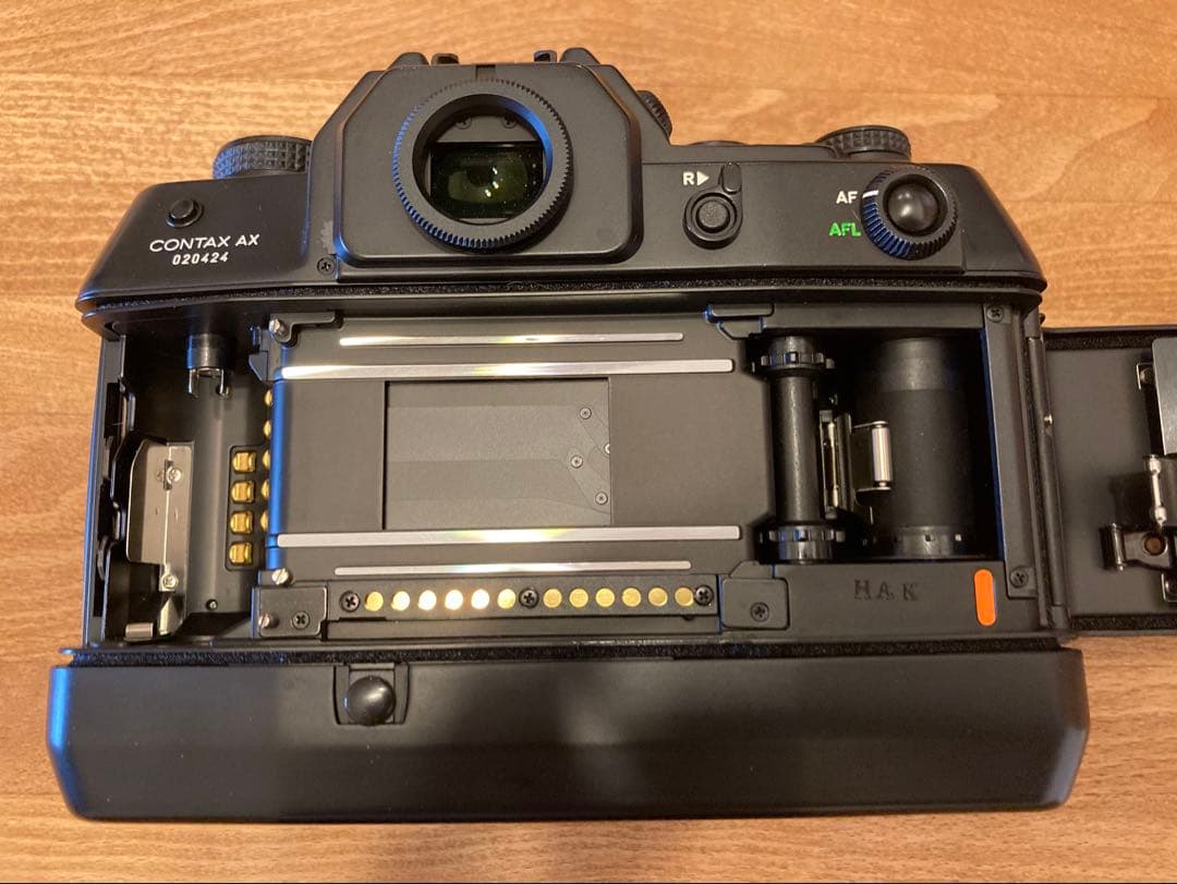 【箱付き】CONTAX AX ボディ