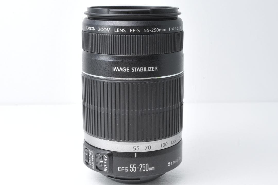 望遠レンズ Canon EF-S 55-250mm IS⭐️ズームレンズ