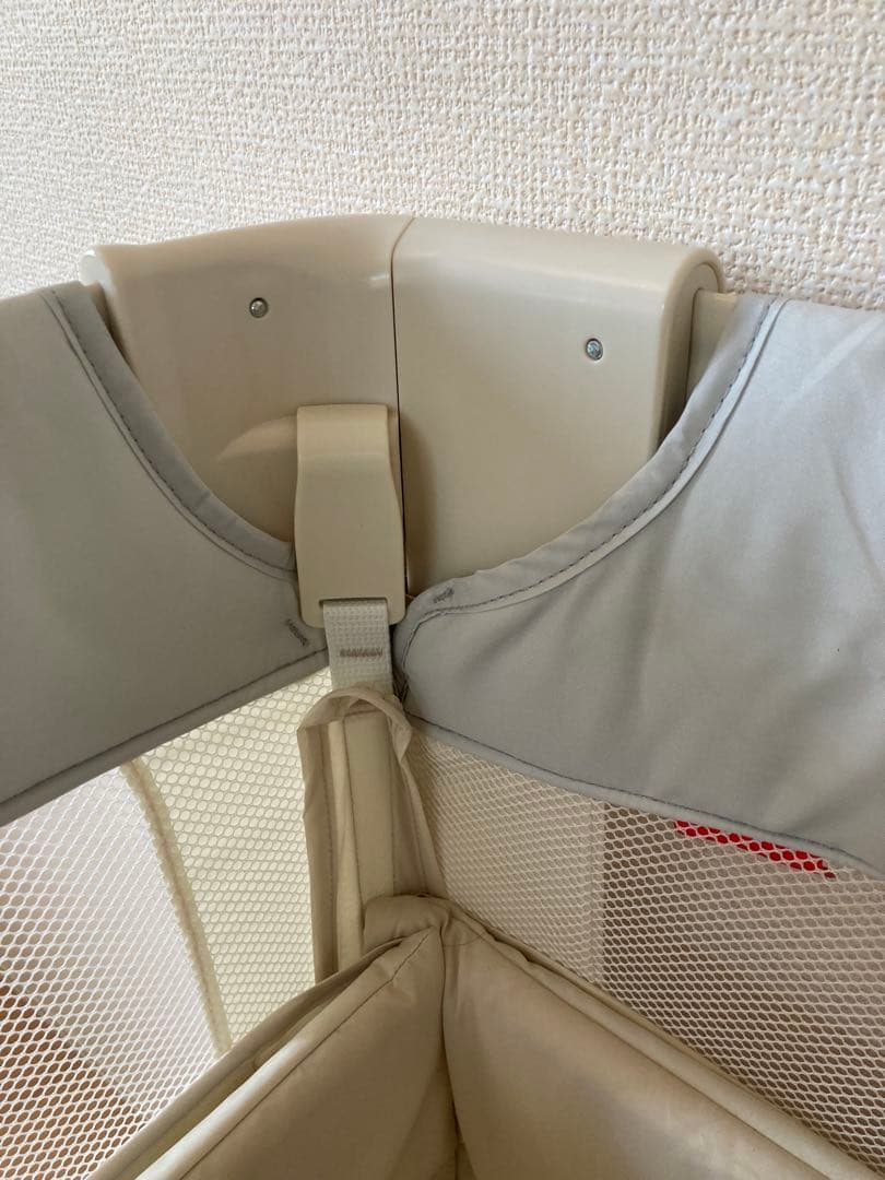 【あり⭐︎さん専用】アップリカ ココネルエアー　ホワイトグレー　ベビーベッド