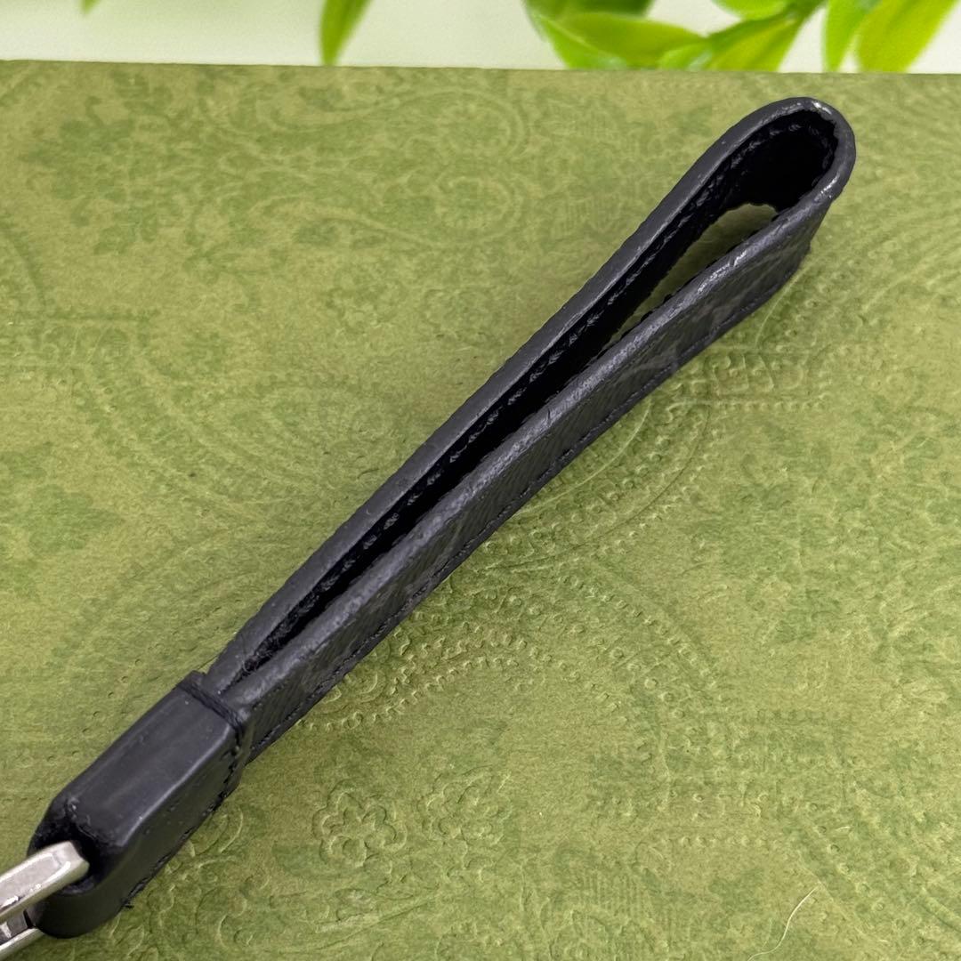 ルイヴィトン ドラゴンヌ LV エクリプス モノ キーリング 079615