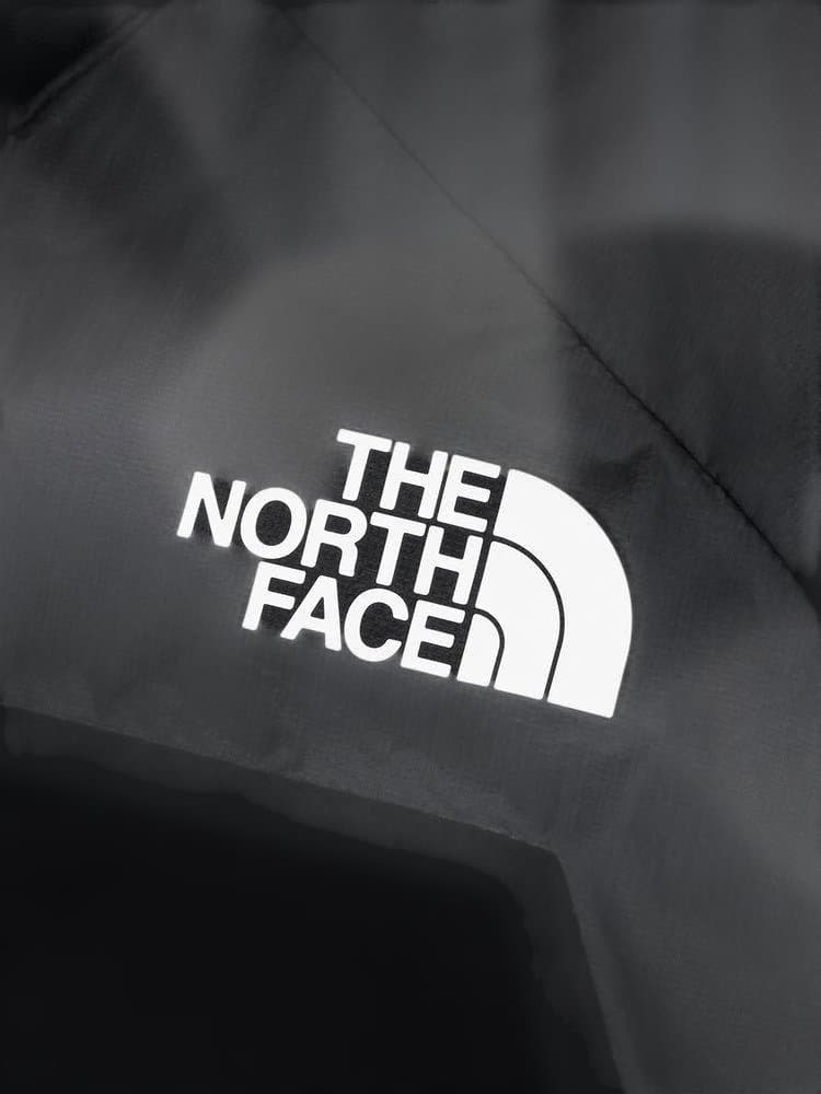 ノースフェイス　アッセントピークハイブリッドベントリックスジャケット　Ｍサイズ