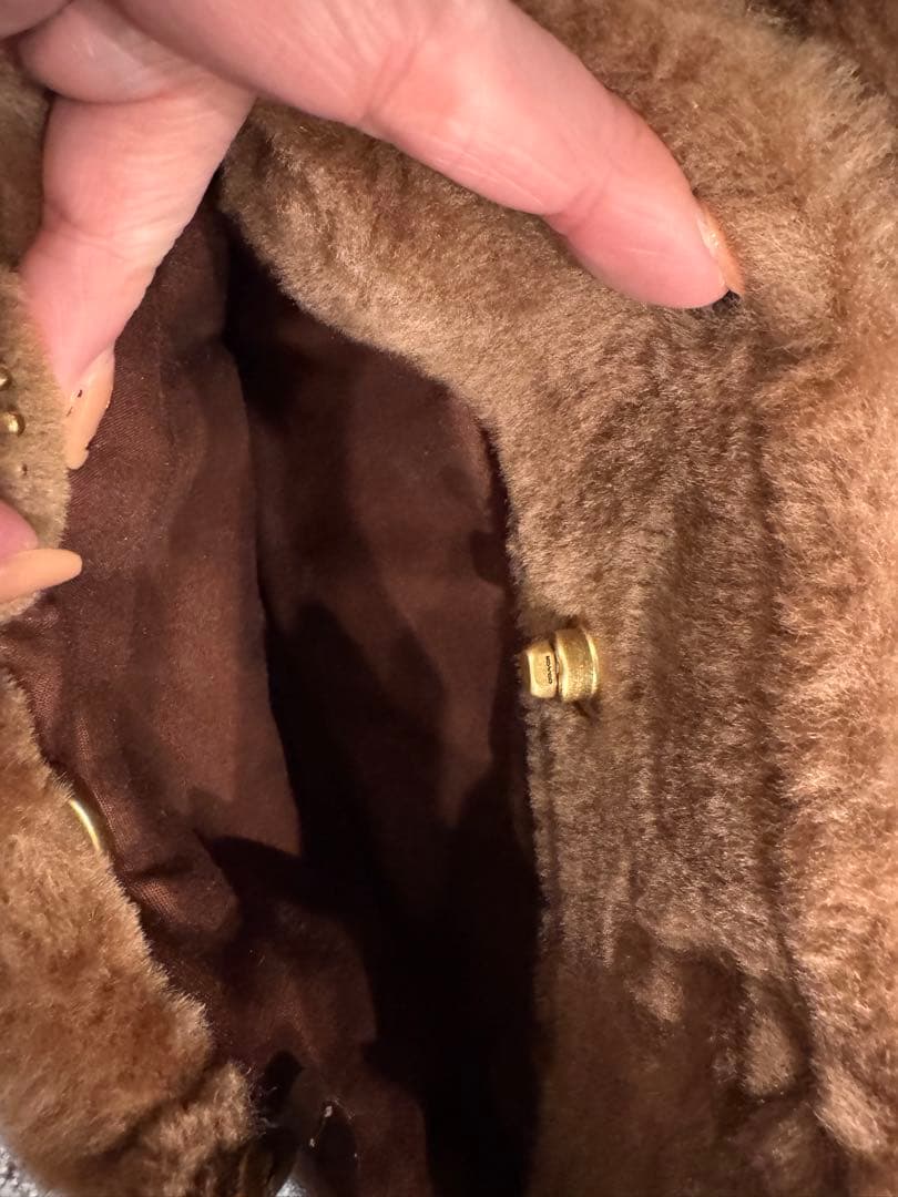 コーチ大人気　ファーバッグ　極美品