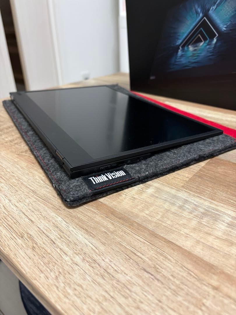 ディスプレイ・モニター本体 Lenovo ThinkVision M14 Mobile Monitor