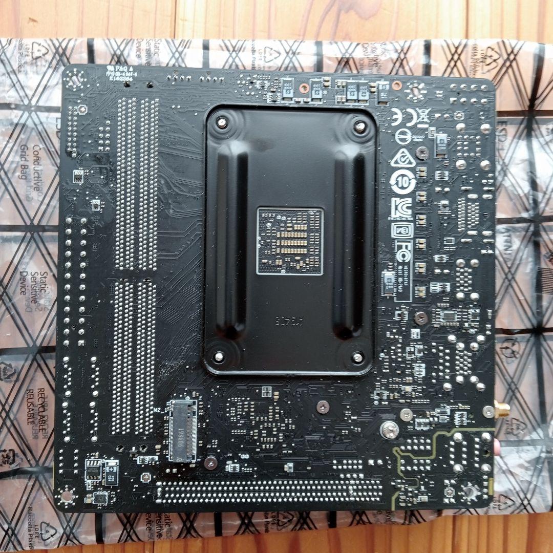 MSI B450I マザーボードryzen９3900x DDR4 16Gx2枚