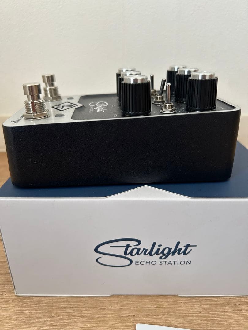UAFX Starlight echo station ギターエフェクター