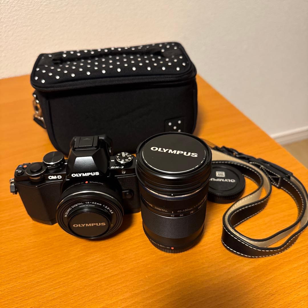 【美品】OLYMPUS OM-D E-M10 ミラーレス一眼