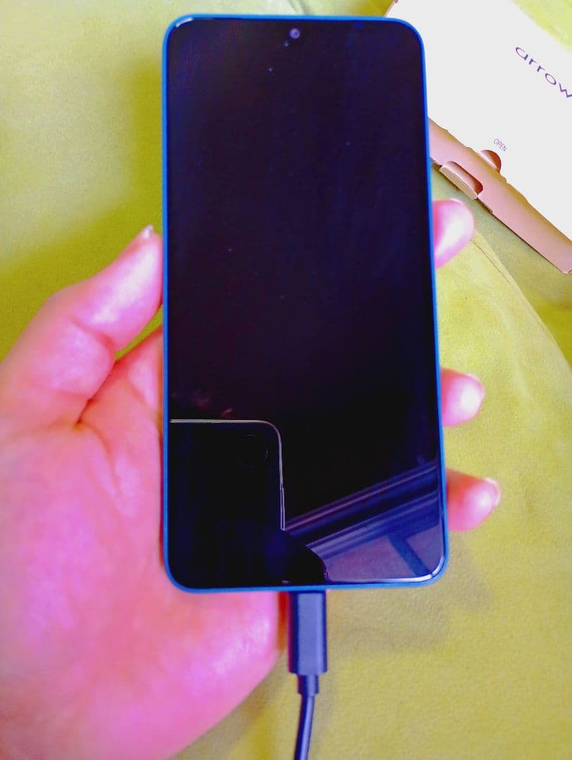 Arrows We2 FCG02 128GB　FREE SIM