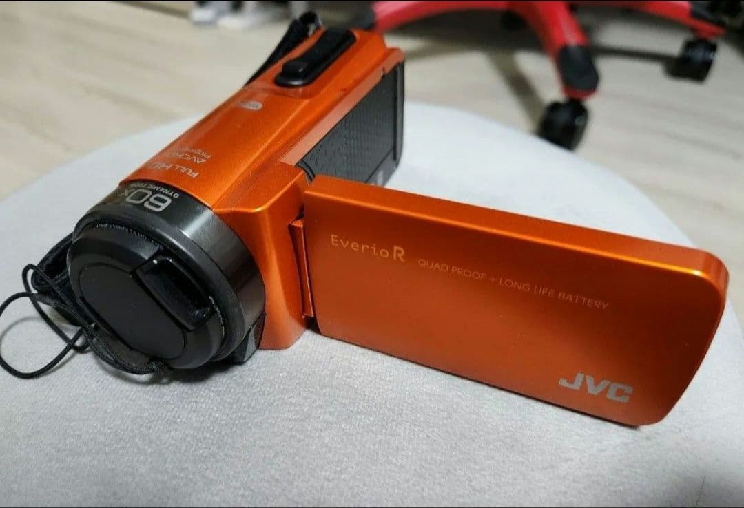 JVC ビデオカメラ EverioR GZ-RX670-D JVC 【本体のみ】