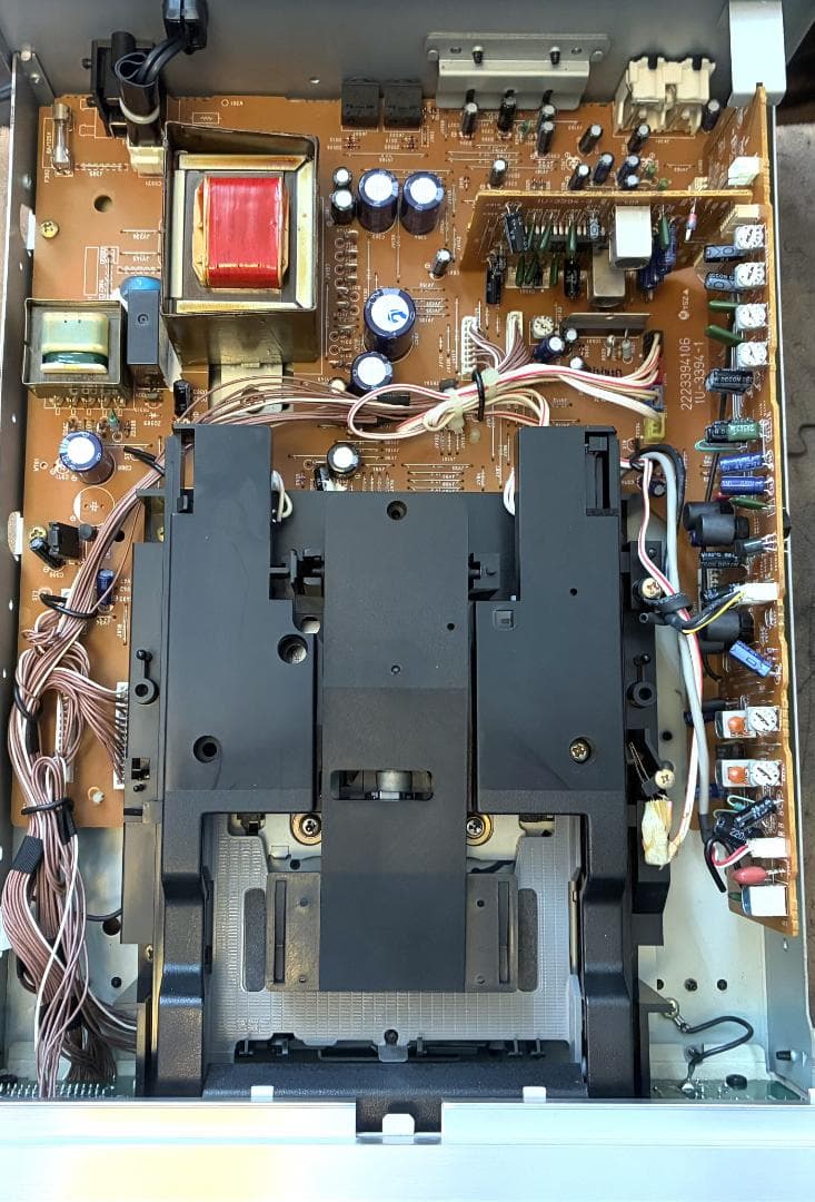 【動作OK！！】カセットデッキ　DENON　デノン　DRR-201SA