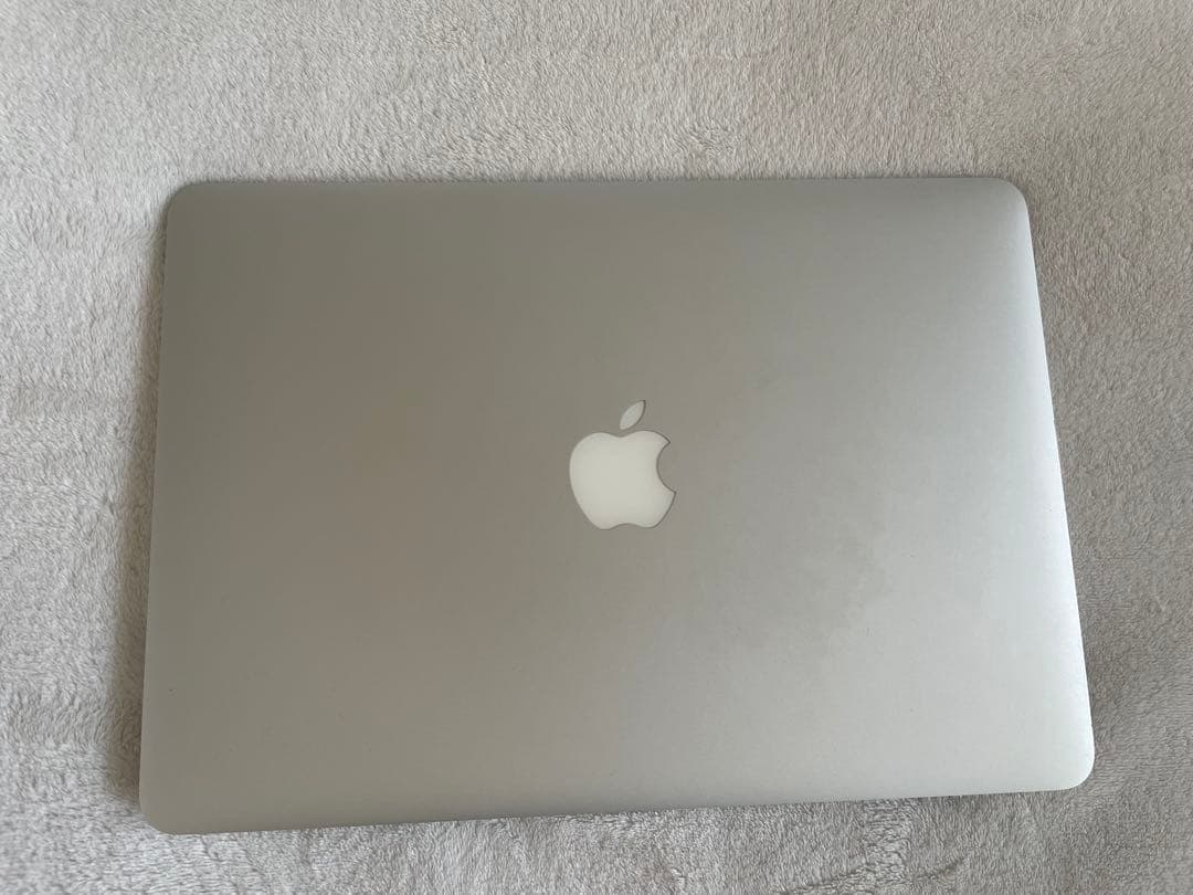 MacBook本体 Apple MacBook Air(13-inch, Mid 2013) 6.2