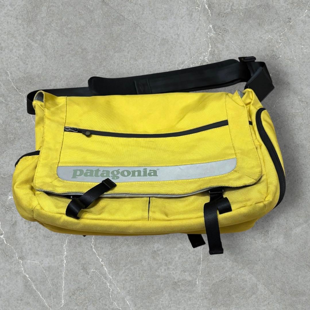 パタゴニア　メッセンジャーバック　ハーフマス　　y2k archive 黄色