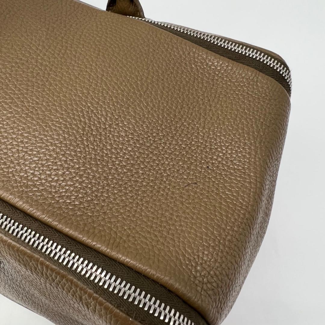 13368ゴールデングース エキパージュシボ革 レザー ボストンバッグ刺繍カーキ