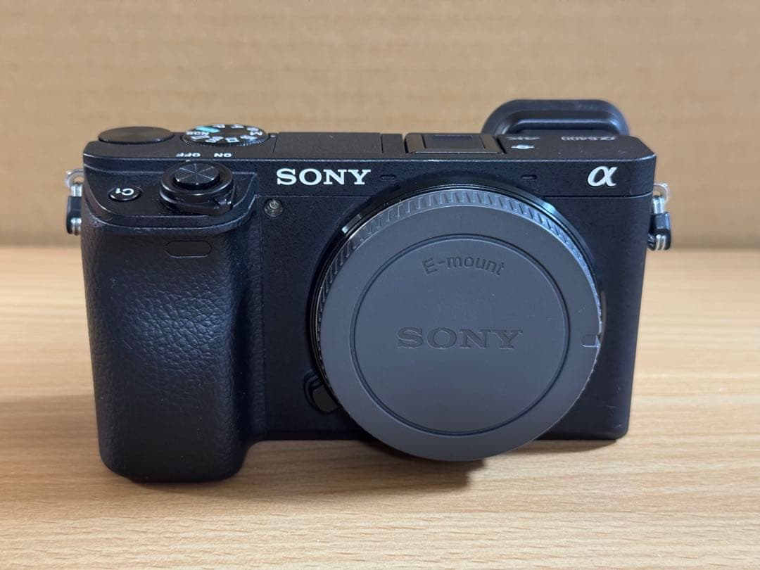 【値下げ】SONY α6400 本体、純正バッテリー2個、純正充電器