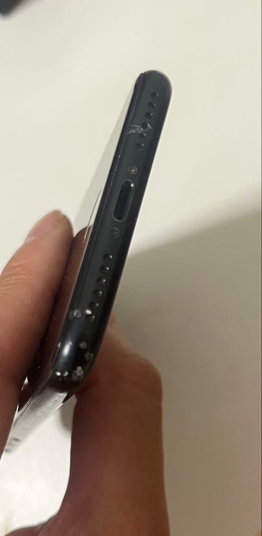 【値下げ】AppleiPhoneSE (第2世代)ブラック64Gバッテリ76%