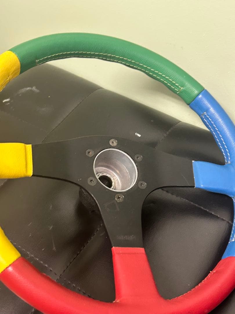 MOMO ベネトン　TEAM F1 ステアリング　ハンドル