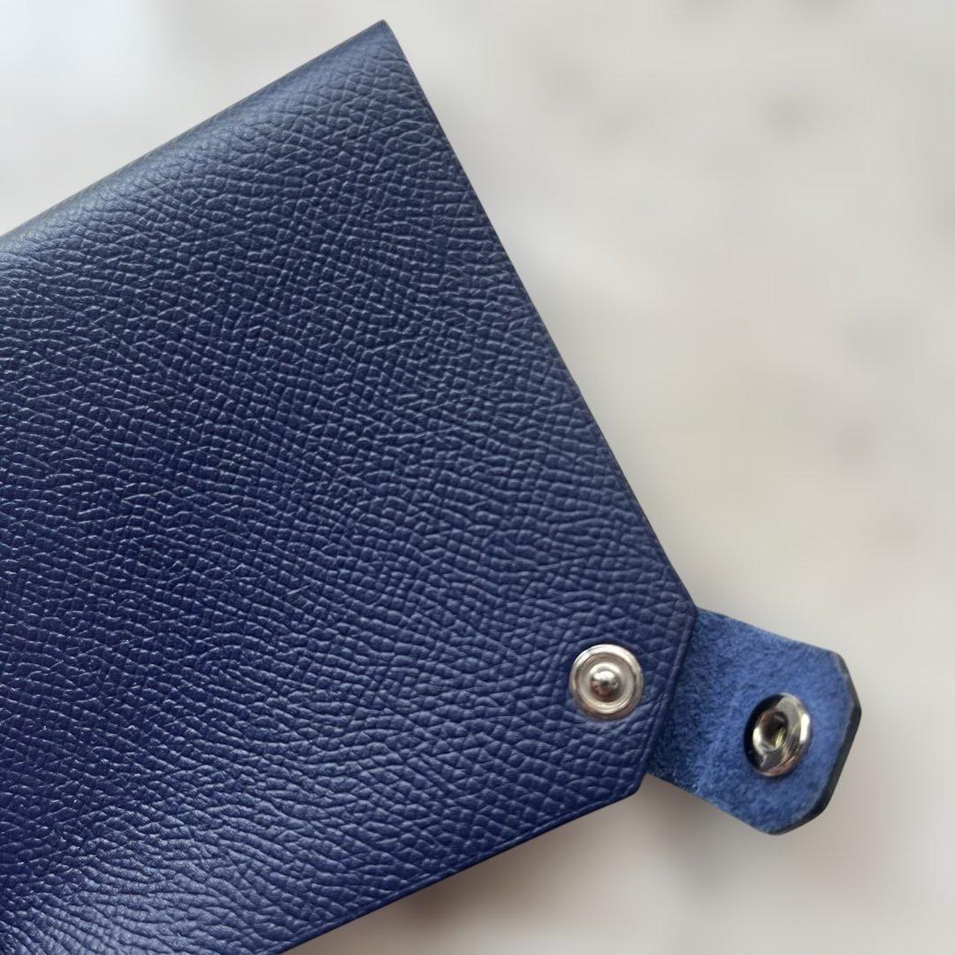 エルメス HERMESネイビー レザー パスポートケース 型押し 直営店購入