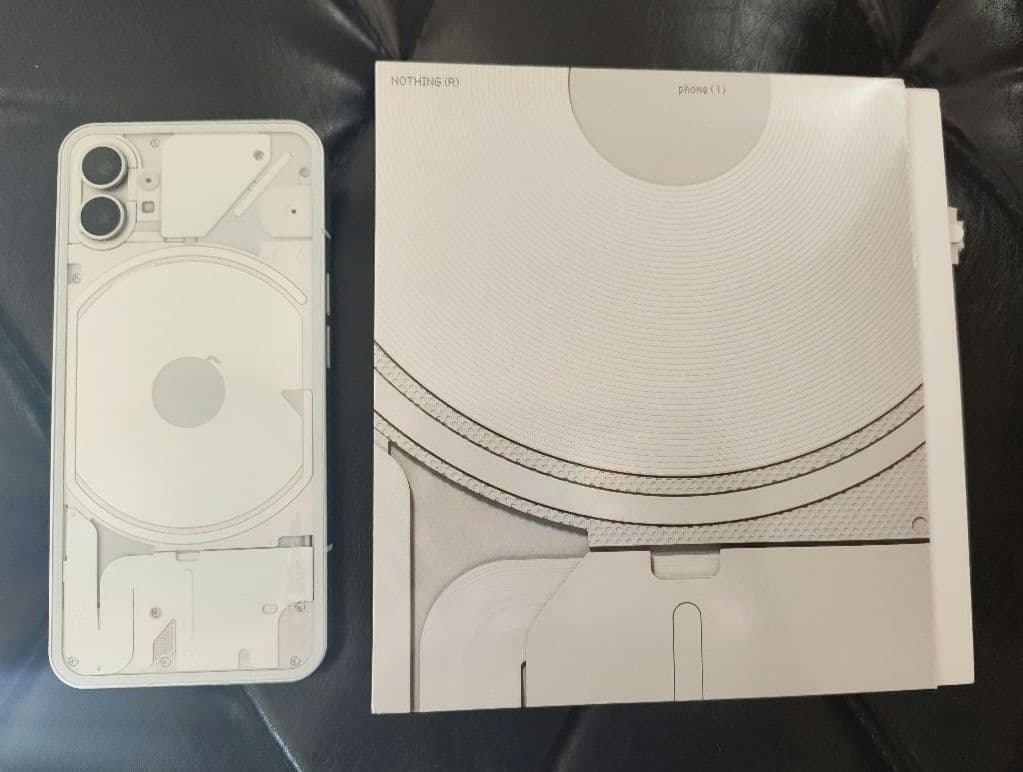 Nothing Phone (1) ホワイト　8GB/256GB