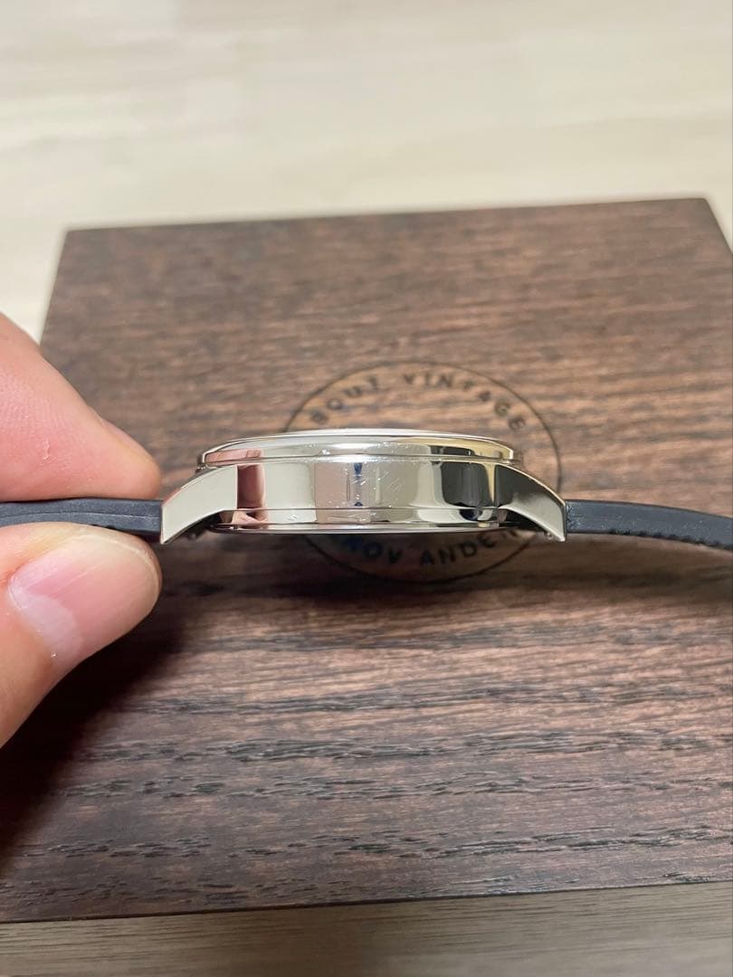 ABOUT VINTAGEクロノグラフ1844モデル