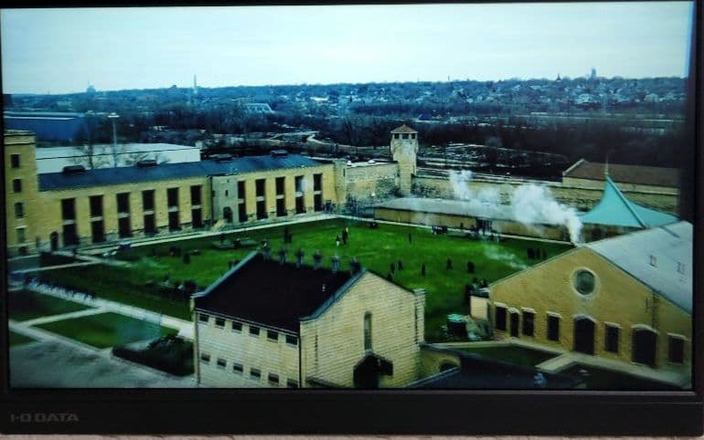 I-O DATA モバイルモニター　15.6インチ