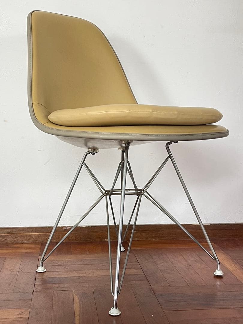 ハーマンミラー ヴィンテージ イームズ シェルチェア ナウガハイドレザー