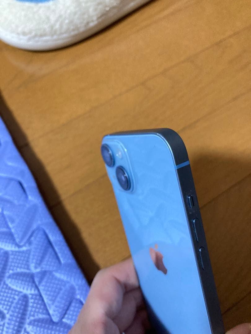 iPhone 14 本体　256GB