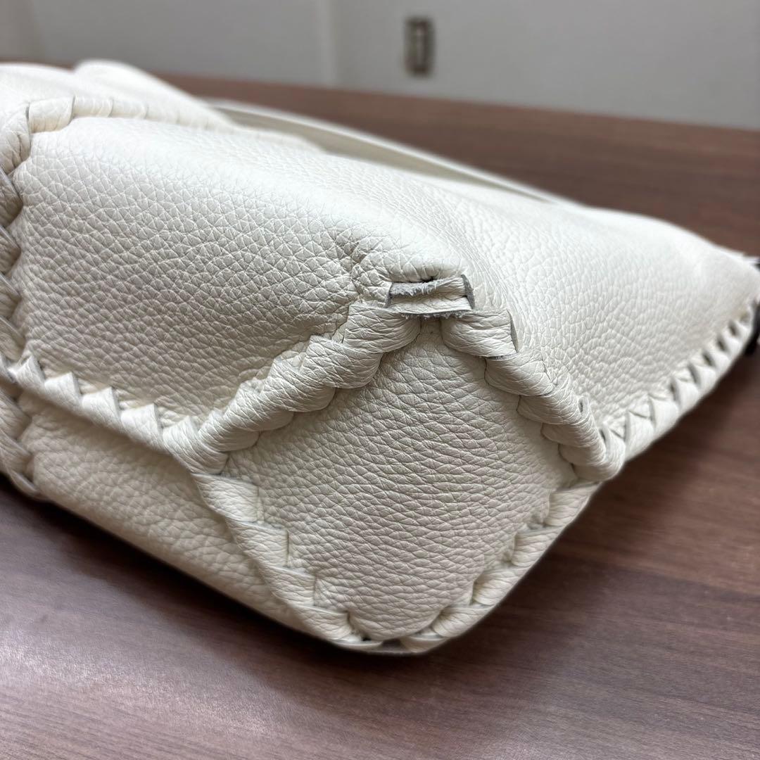 BOTTEGA VENETA イントレチャート チェルボ ホーボー ハンドバッグ