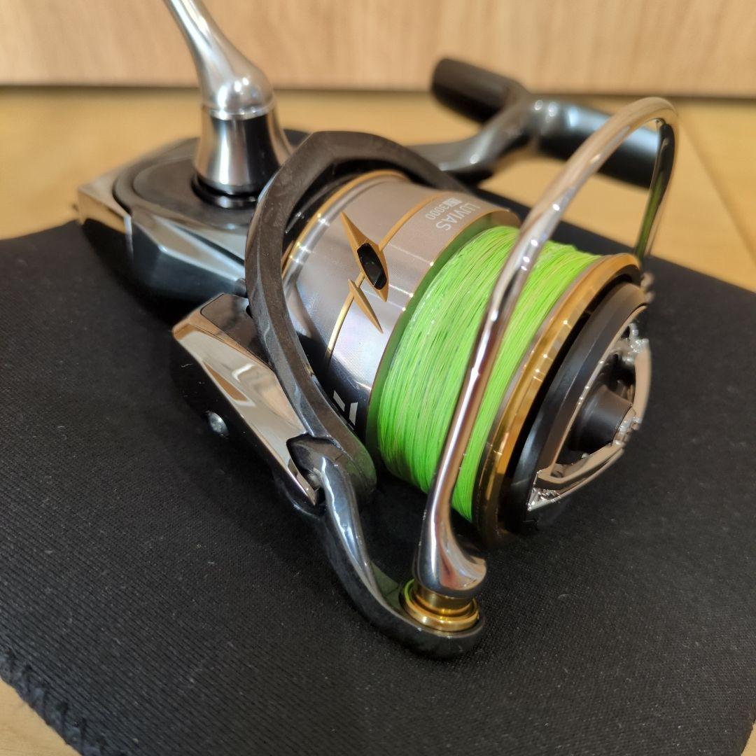 ブ*ち様 【未使用級品】20ルビアス ルビアス　LT3000-C リール　ダイワ