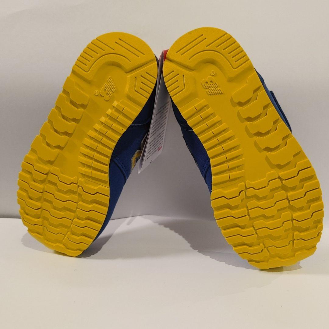 ニューバランス　IZ373PK2　16.5㎝　新品未使用 男の子女の子スニーカー