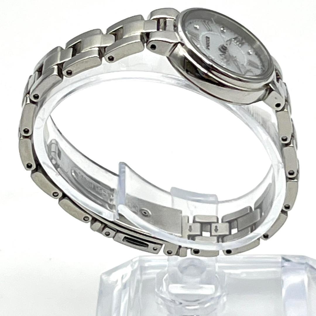 美品 シチズン Wicca ハローキティ 限定 レディース ソーラー時計