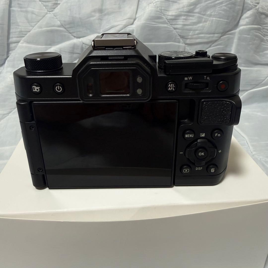 デジタルカメラ YASHICA FX-D S300