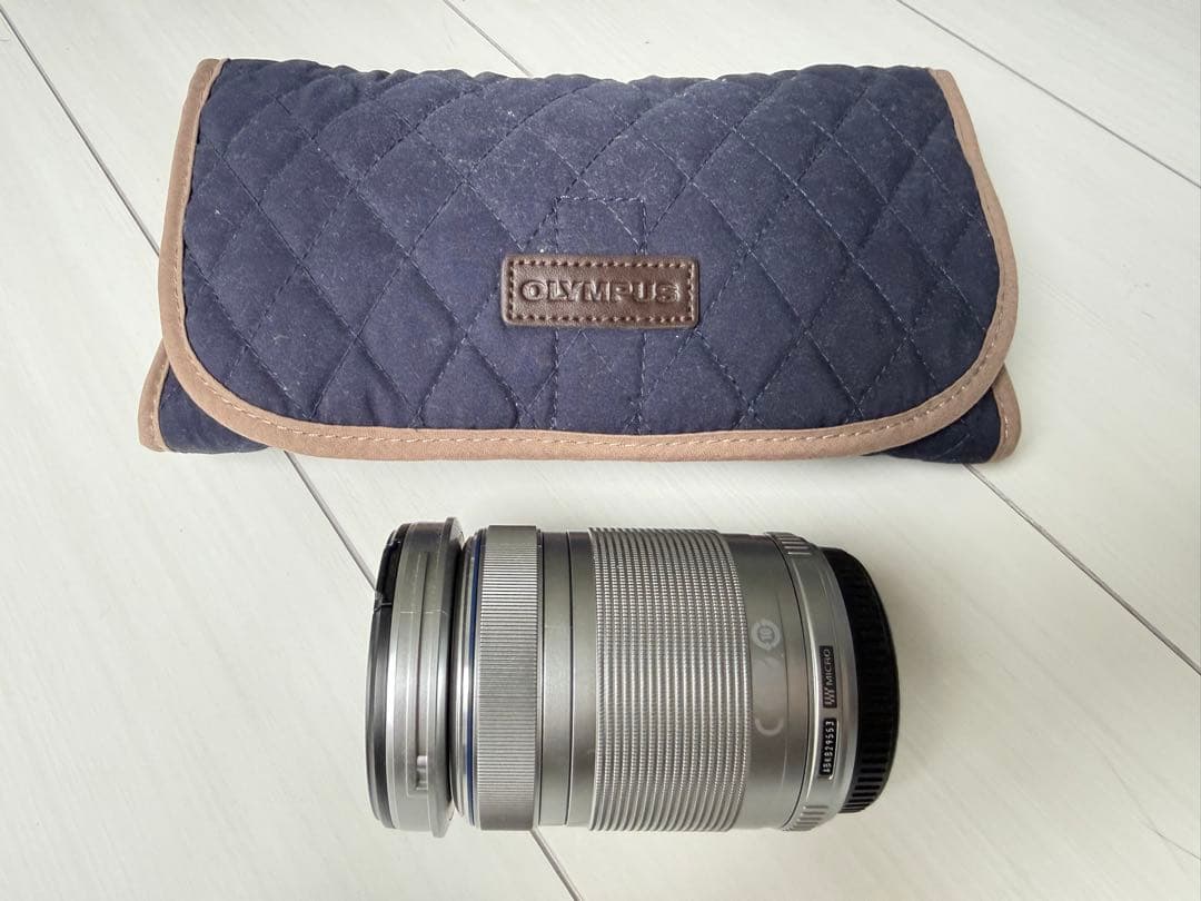 【おまけ多数】OLYMPUS PEN Lite E-PL7 ダブルズームキット