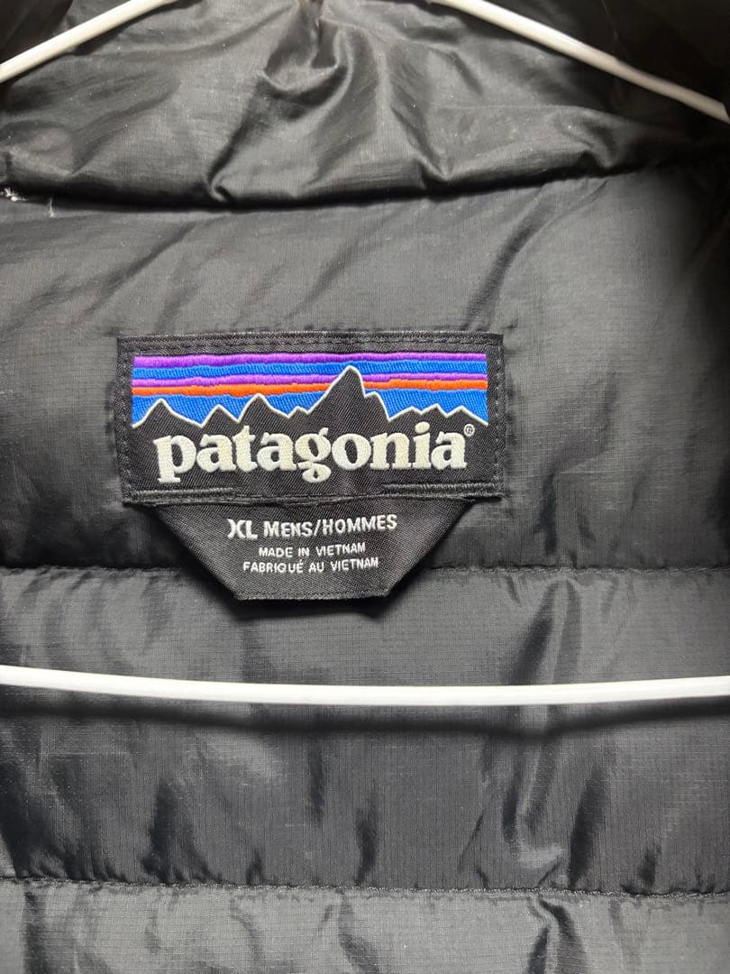patagonia ブラック ダウンジャケット XL