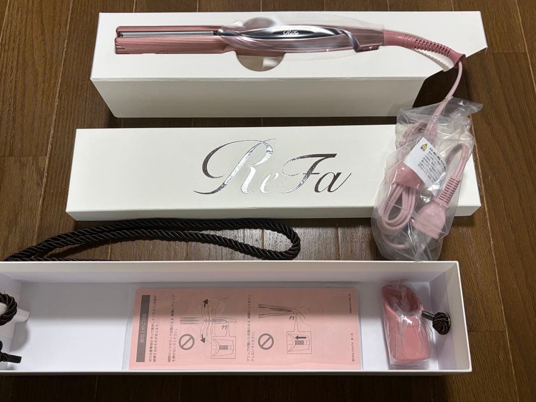 リファ　ビューテック　ストレートアイロン（ピンク）　RE-BM-05A