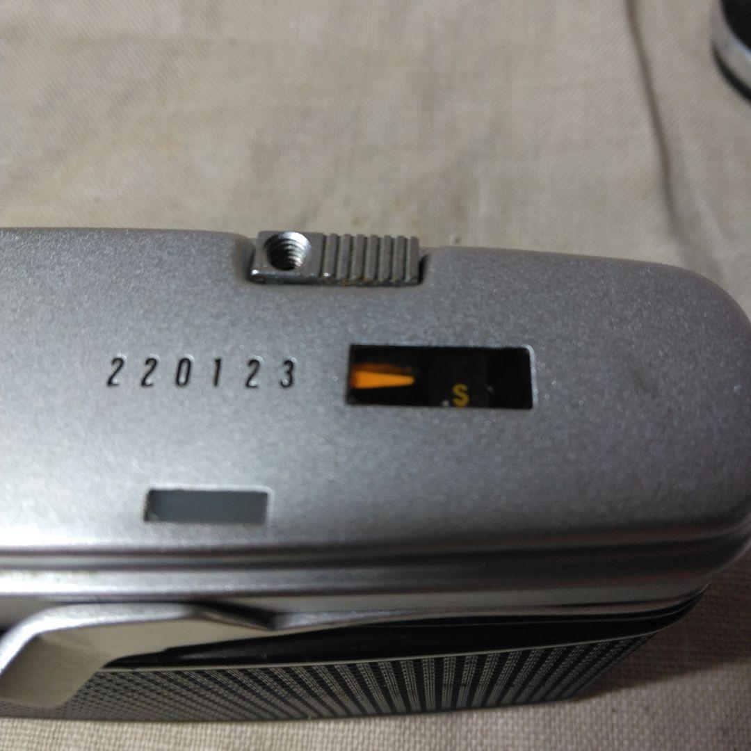 OLYMPUS PEN F フィルムカメラ ZUIKO 40mm f/1.4