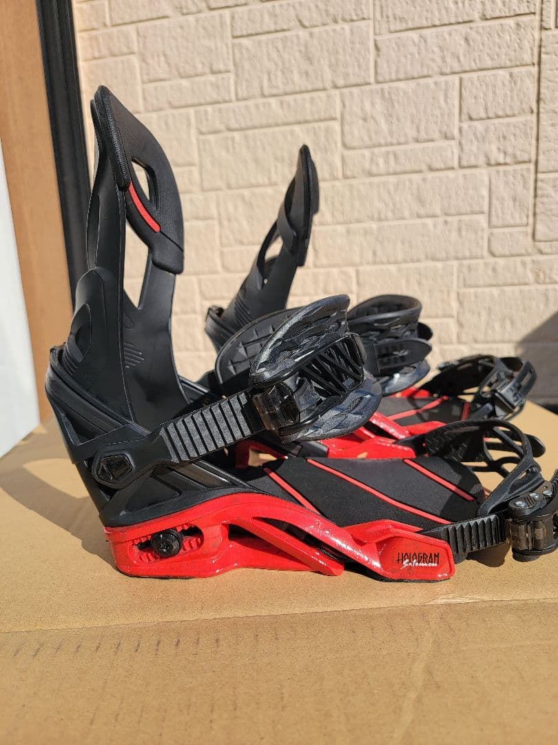 SALOMON HOLOGRAM ホログラム　M