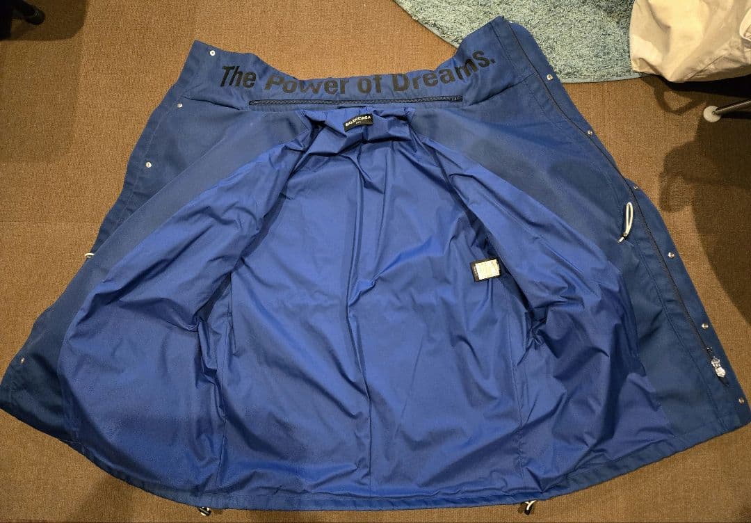 バレンシアガ2018ssリフレクタージャケット