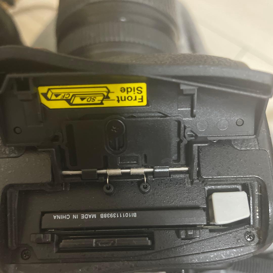 Nikon D810 デジタルカメラ 本体とレンズ付き