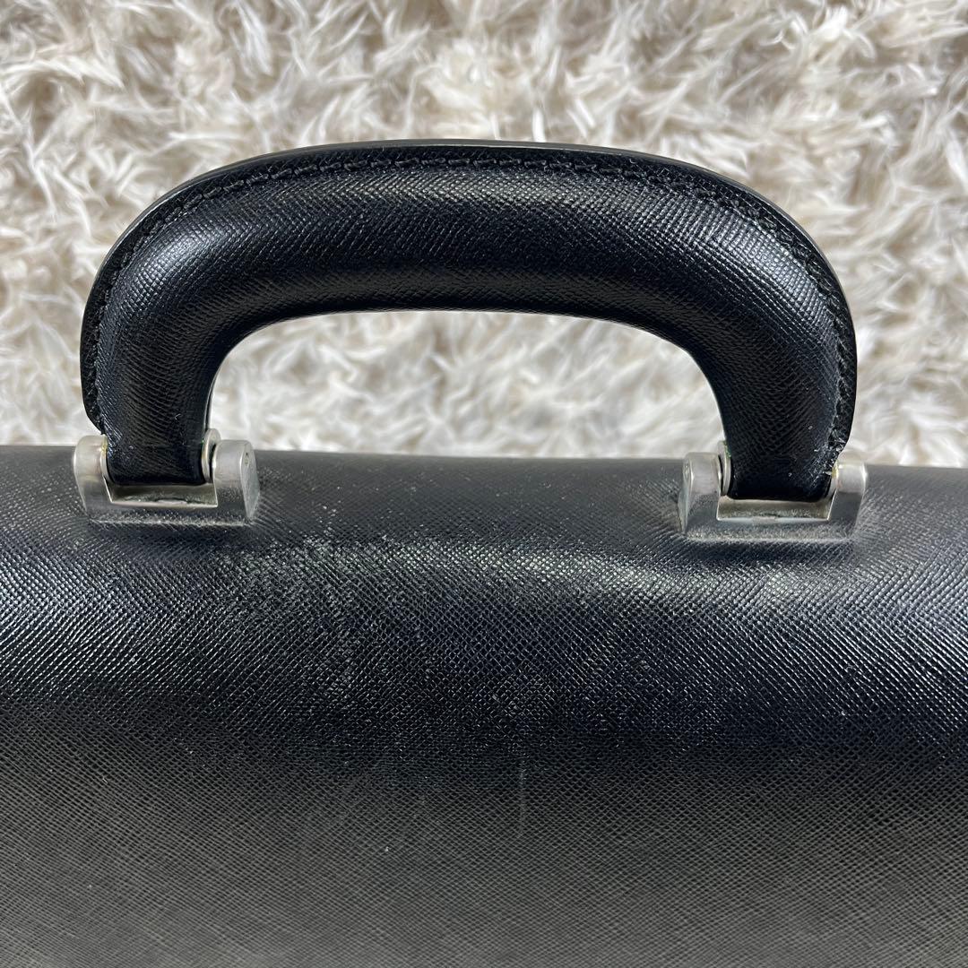 バーバリー ビジネスバッグ ブリーフケース サフィアーノ レザー A4 ブラック