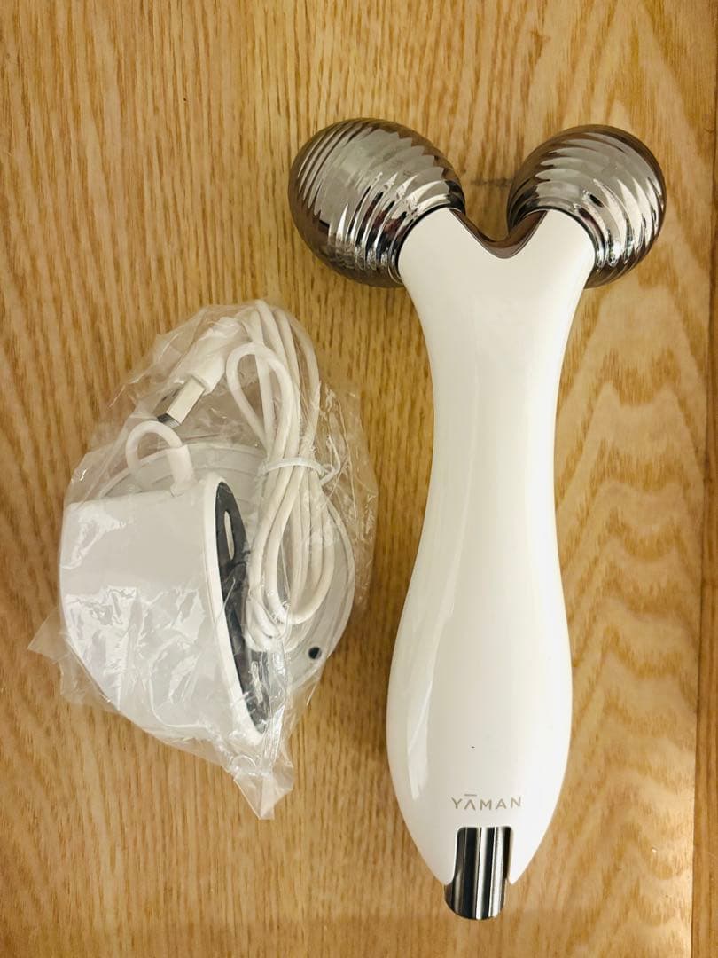 即購入OK YA-MAN 美顔ローラー WAVY EP15W ホワイト