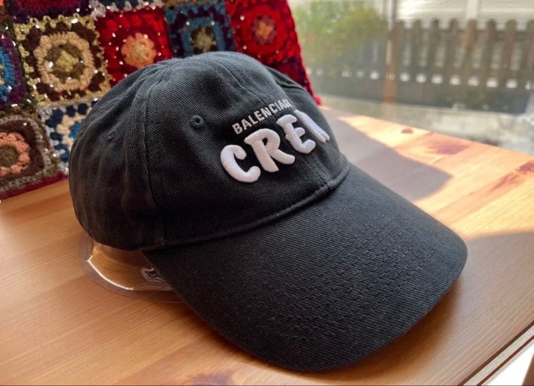 BALENCIAGAバレンシアガCREWロゴキャップ