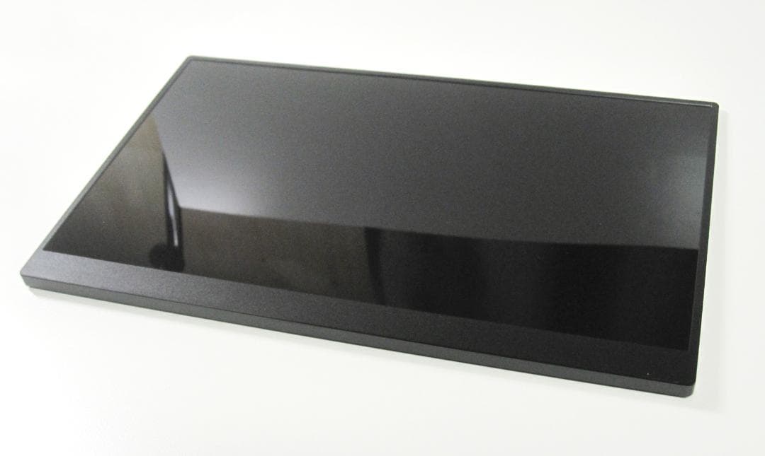 15.6インチ QLED液晶 グレア モバイルモニター DCI-P3 100%