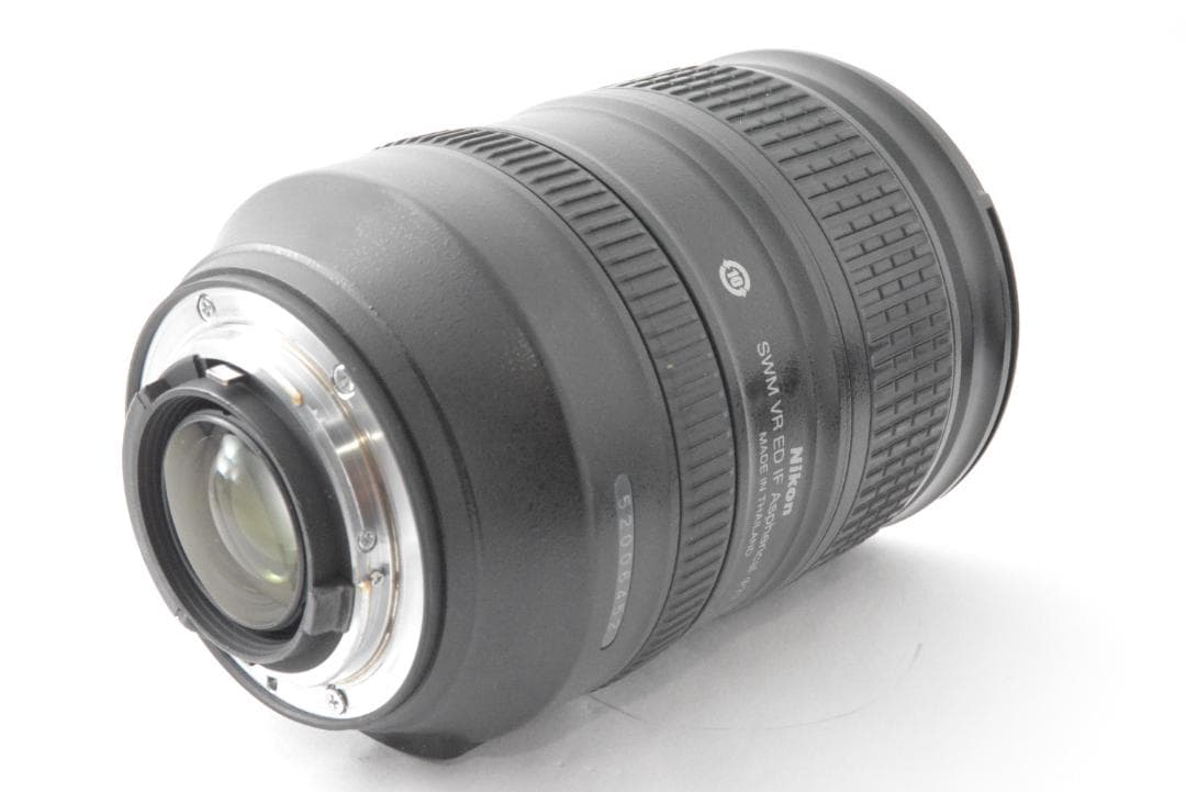 ニコン　Nikon　AF-S 28-300mm F3.5-5.6G ED VR