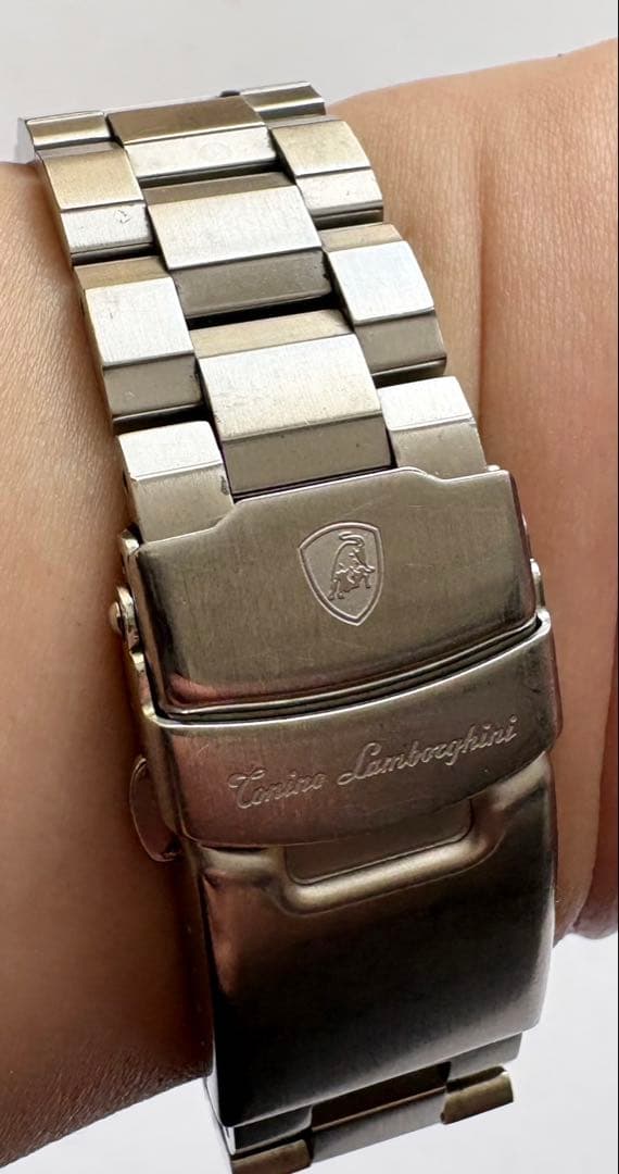 腕時計　Tonino Lamborghini トニノ ランボルギーニ　100M