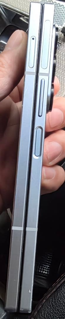 Galaxy Z Fold 6　1TB　esim シルバー画面液晶もれ　傷あり