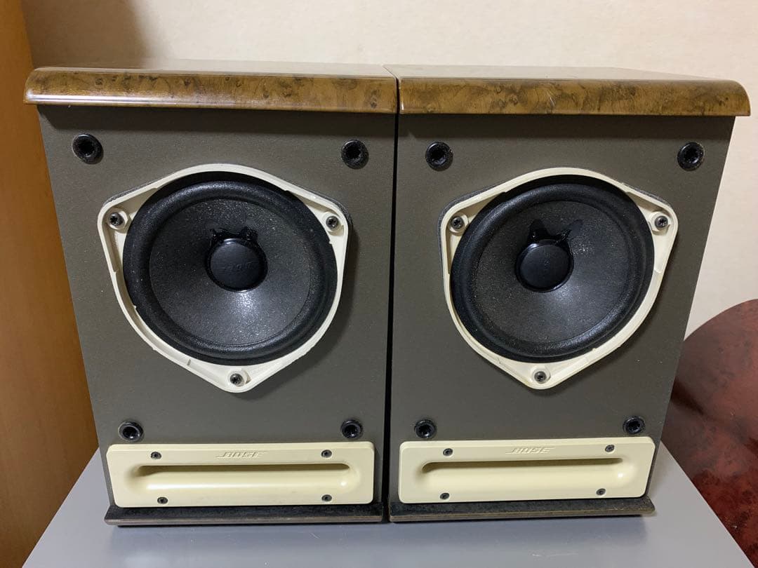 h*0様 Bose 121 ボーズスピーカーシステム 連番ペア　キレイ