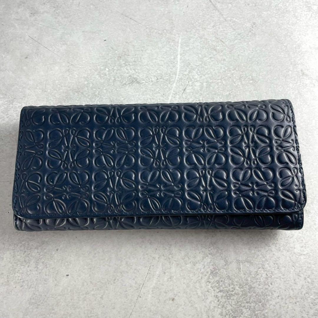 【美品】ロエベ 長財布 リピート アナグラム 型押し 総柄 レザー ロゴ 紺色