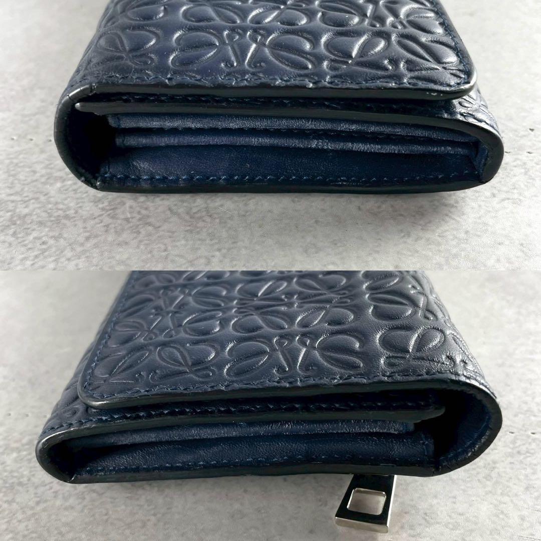【美品】ロエベ 長財布 リピート アナグラム 型押し 総柄 レザー ロゴ 紺色