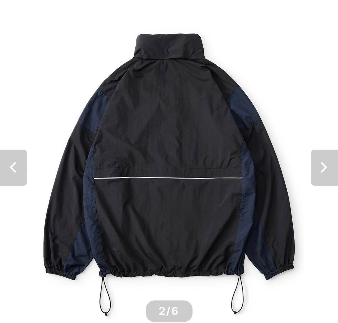 エブリワン　two-tone light weight nylon jacket