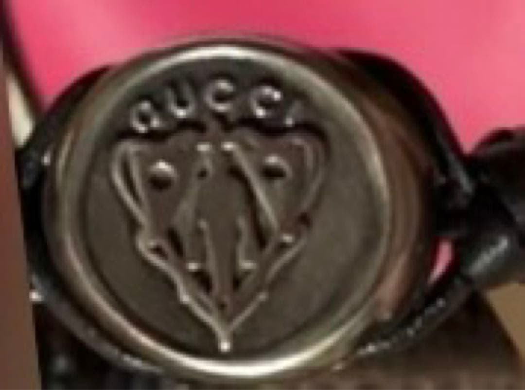 GUCCI レザー編み込みブレスレット